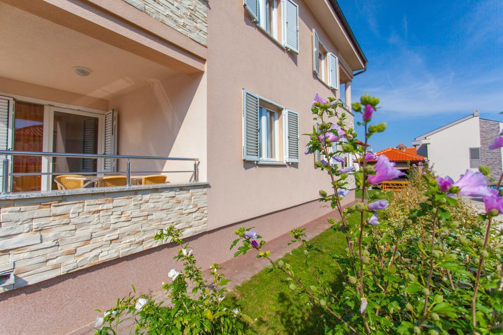 Apartments Mia Baska  Exterior photo