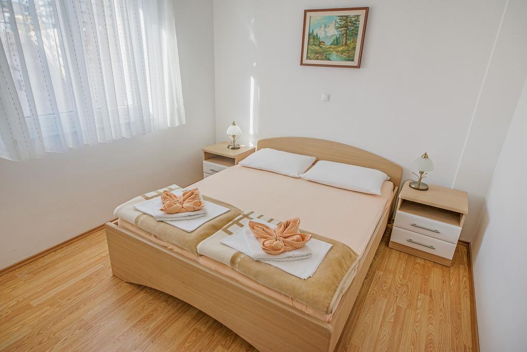 Apartments Mia Baska  Exterior photo